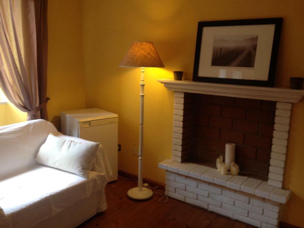 La Casina Del Borgo Apartment Abbadia San Salvator Luaran gambar
